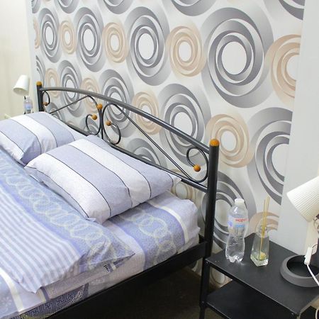 Uneed Rooms Somnium Kiev Exteriör bild